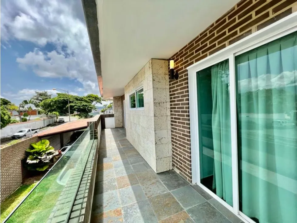 Se vende casa 1000m2 4h+2s/6B/4p Cumbres de Curumo - 15