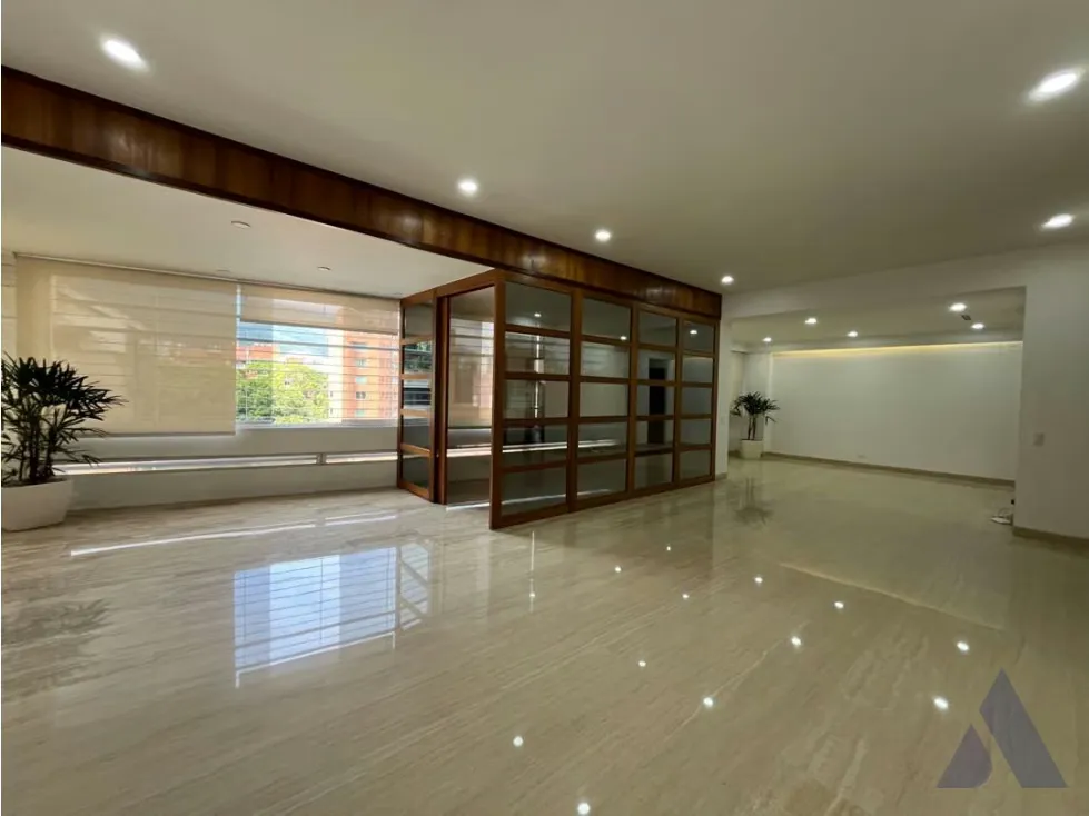 Vendo apartamento remodelado 240m2 La Castellana 4171 - 4
