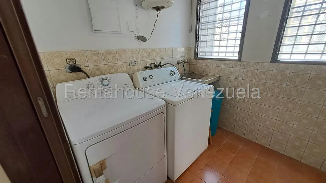 Apartamento (1 Nivel) en Venta en La Urbina, Distrito Metropolitano - 20