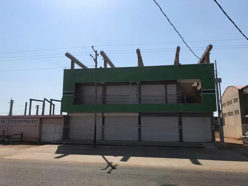 Comercial (Local Comercial) en Venta en Bello Monte, Zulia