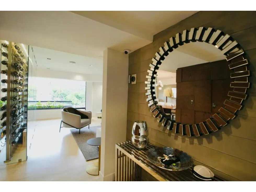 Se vende apartamento 223m2 3H+S/3.5B+S/3P Campo Alegre - 10
