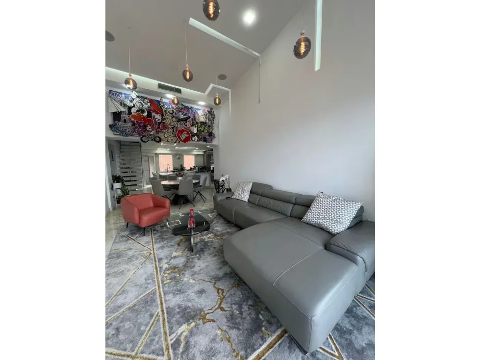 Se vende PH Duplex en Loma Linda - 2
