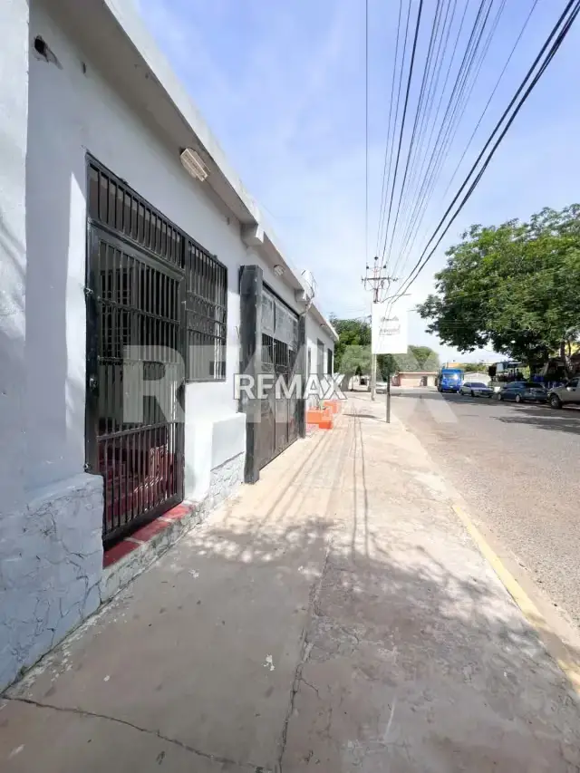 Local comercial en alquiler en la Urbanización San Felipe, San Francisco