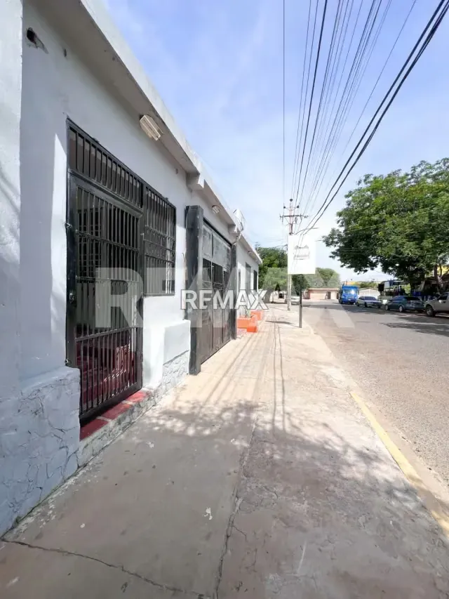 Local comercial en alquiler en la Urbanización San Felipe, San Francisco