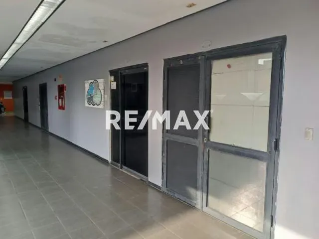 Oficina depósito en venta en Centro Comercial Terrazas del Ávila - 2