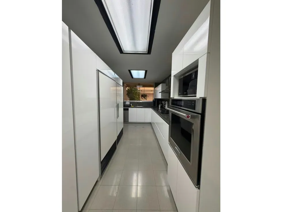 Se vende PB 600m2 4H+S/4.5B+S/8P La Lagunita - 11