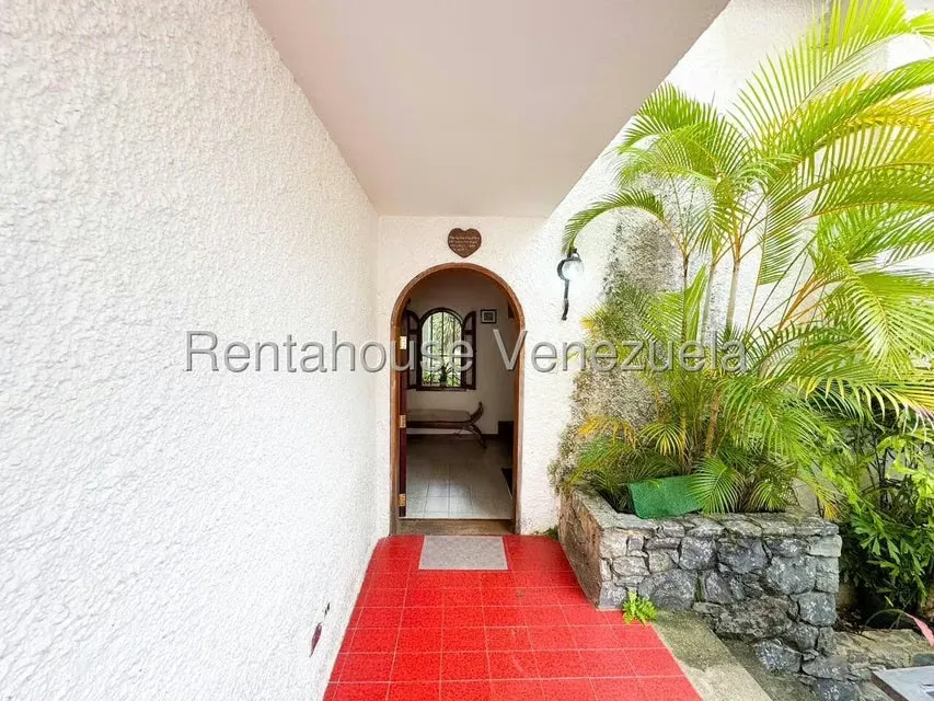 Casa (Multipes Niveles) en Venta en Cerro Verde, Distrito Metropolitano - 16