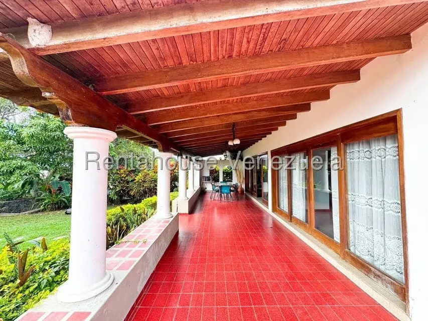 Casa (Multipes Niveles) en Venta en Cerro Verde, Distrito Metropolitano - 20