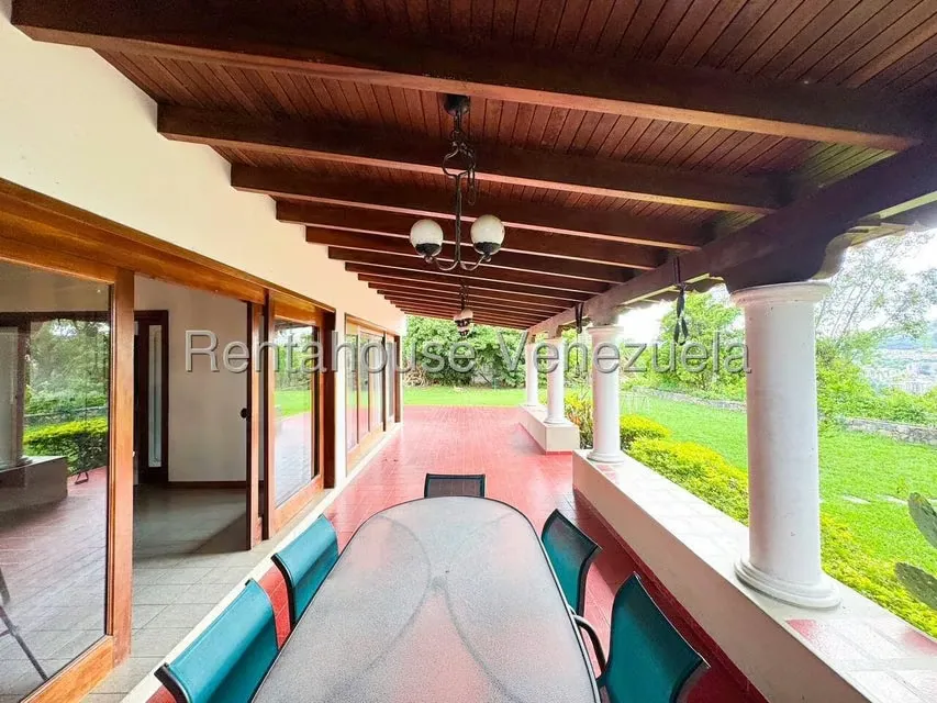 Casa (Multipes Niveles) en Venta en Cerro Verde, Distrito Metropolitano - 28