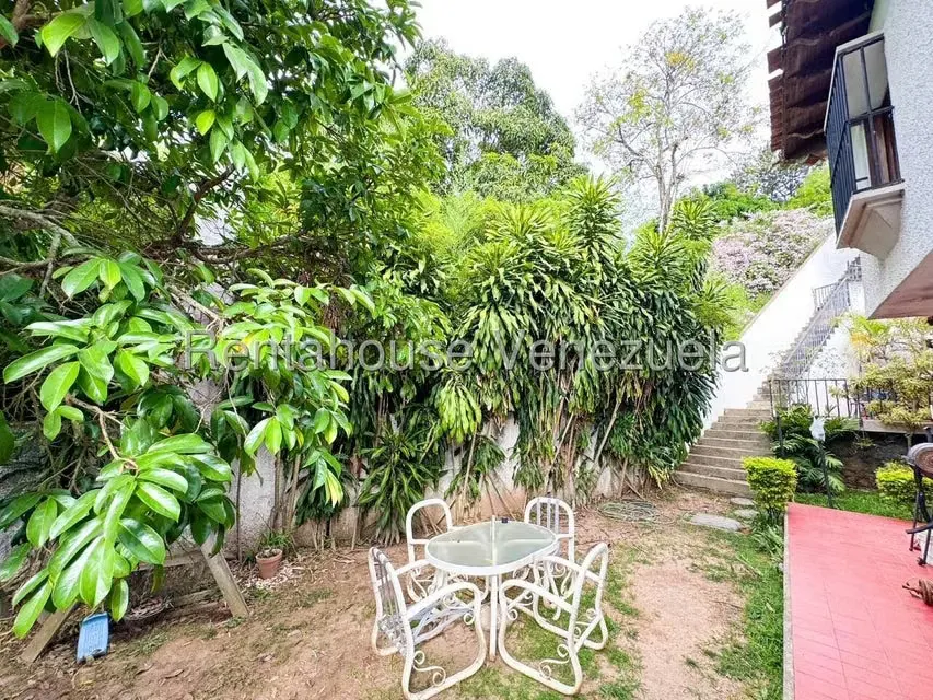 Casa (Multipes Niveles) en Venta en Cerro Verde, Distrito Metropolitano - 37