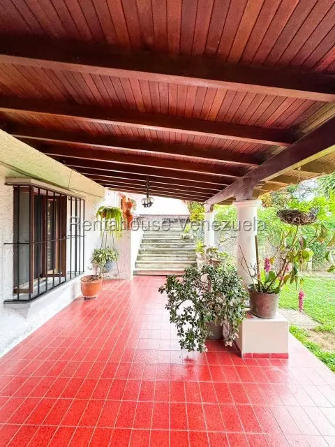 Casa (Multipes Niveles) en Venta en Cerro Verde, Distrito Metropolitano - 40