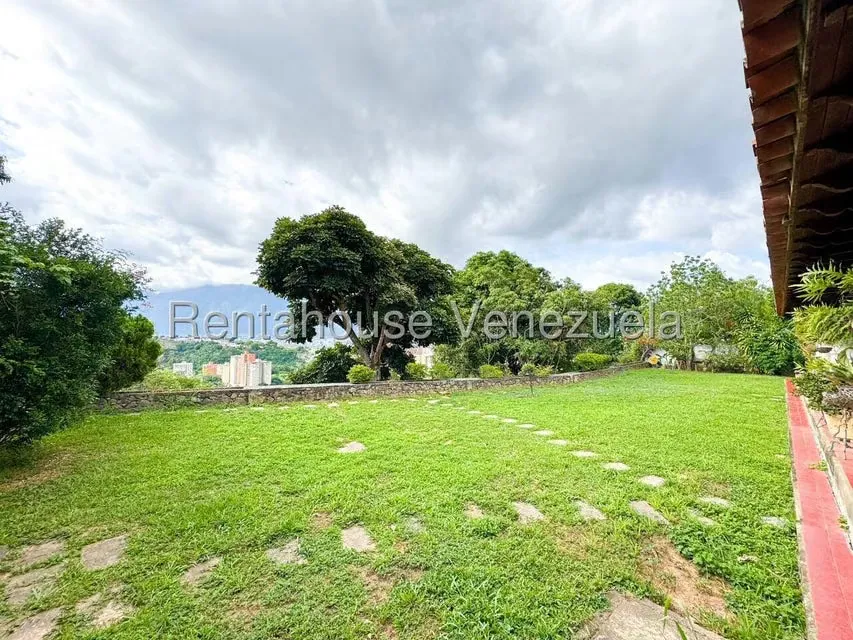 Casa (Multipes Niveles) en Venta en Cerro Verde, Distrito Metropolitano - 10