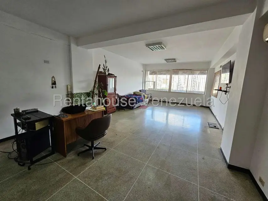Oficina en Venta en Parroquia Catedral, Distrito Metropolitano - 11