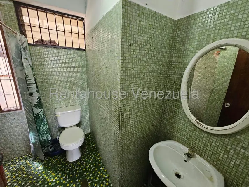 Oficina en Venta en Parroquia Catedral, Distrito Metropolitano - 13