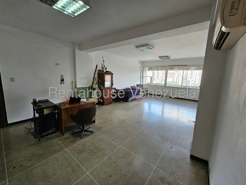 Oficina en Venta en Parroquia Catedral, Distrito Metropolitano - 10