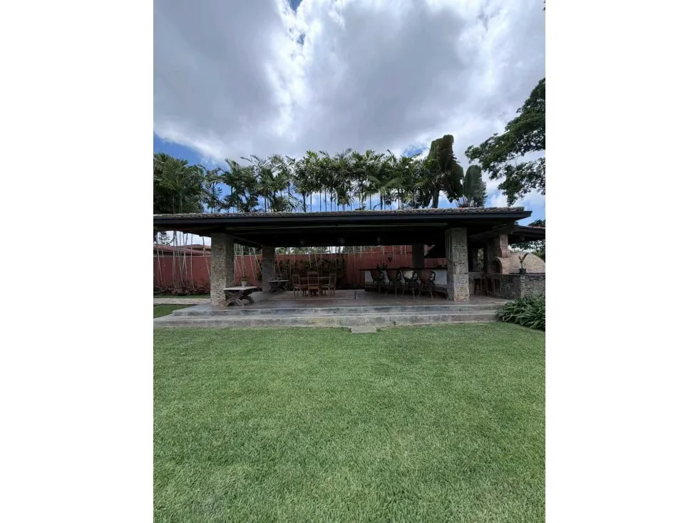 Vendo casa 900m2 La Lagunita 1123 - 19