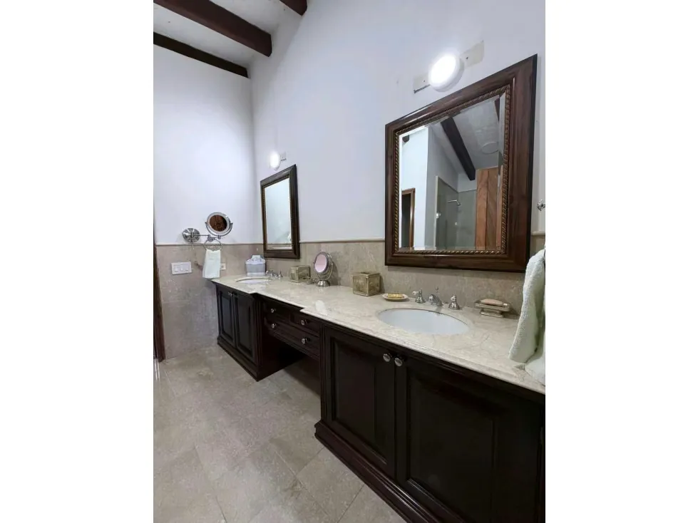 Vendo casa 900m2 La Lagunita 1123 - 9