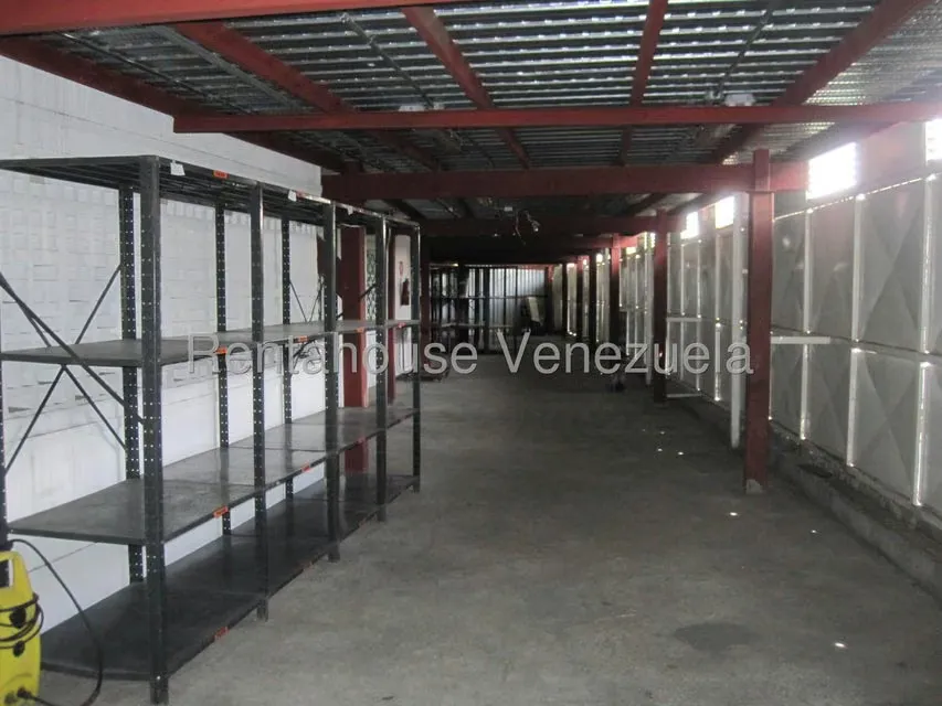 Galpon - Deposito en Alquiler en Las Palmas, Distrito Metropolitano - 24