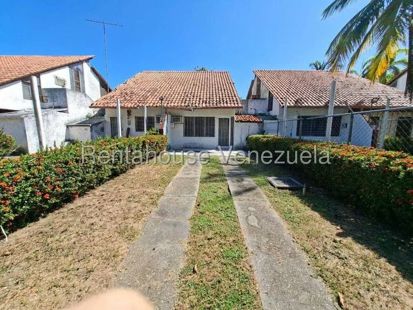 Townhouse (Duplex) en Venta en Los Canales de Rio Chico, Miranda - 3