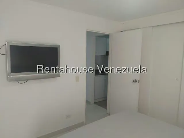Apartamento (1 Nivel) en Alquiler en La California Norte, Distrito Metropolitano - 13