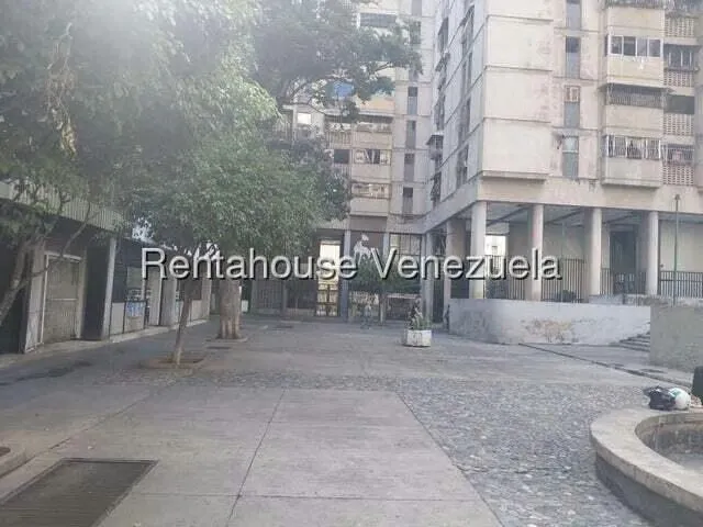Apartamento (1 Nivel) en Alquiler en La California Norte, Distrito Metropolitano - 16