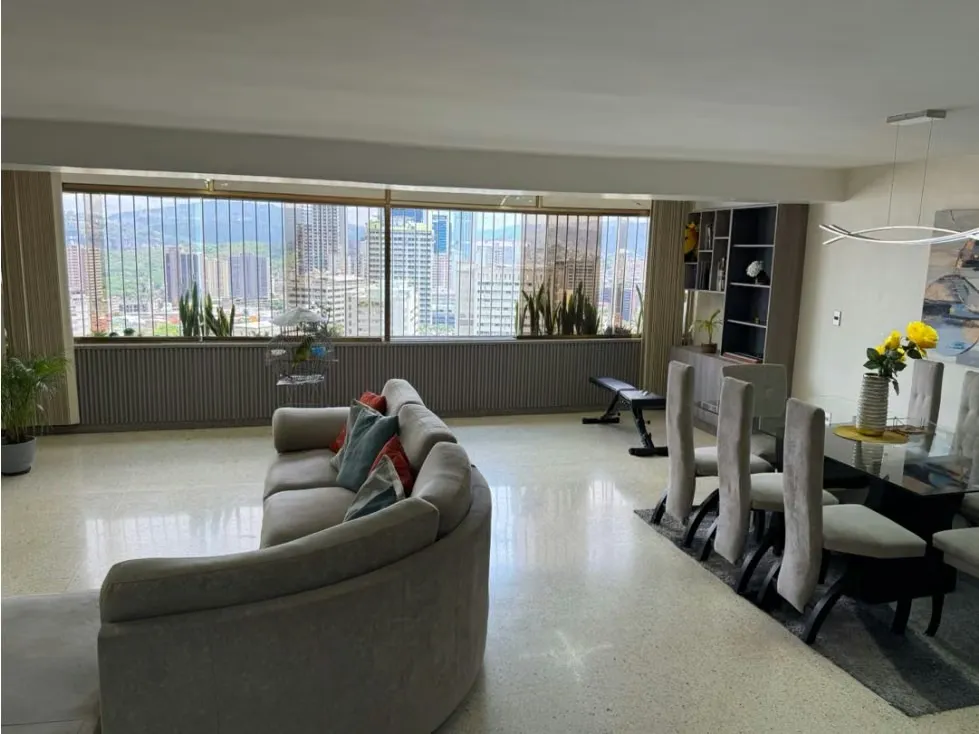 En Venta Apto 142m San Bernardino. Municipio Libertador.Caracas - 7