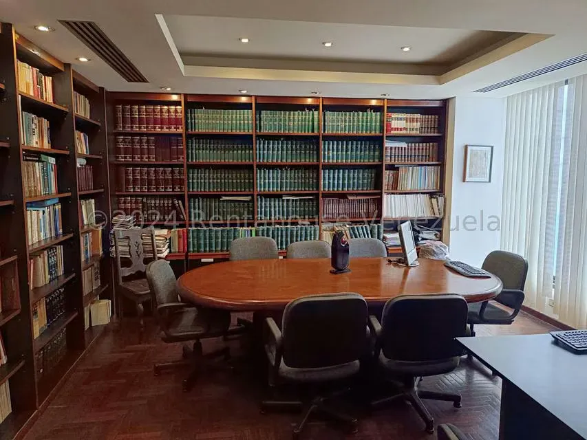 Oficina en Venta en Las Delicias de Sabana Grande, Distrito Metropolitano - 11