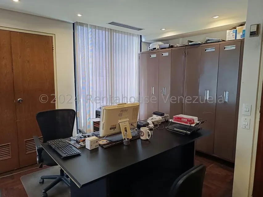 Oficina en Venta en Las Delicias de Sabana Grande, Distrito Metropolitano - 12