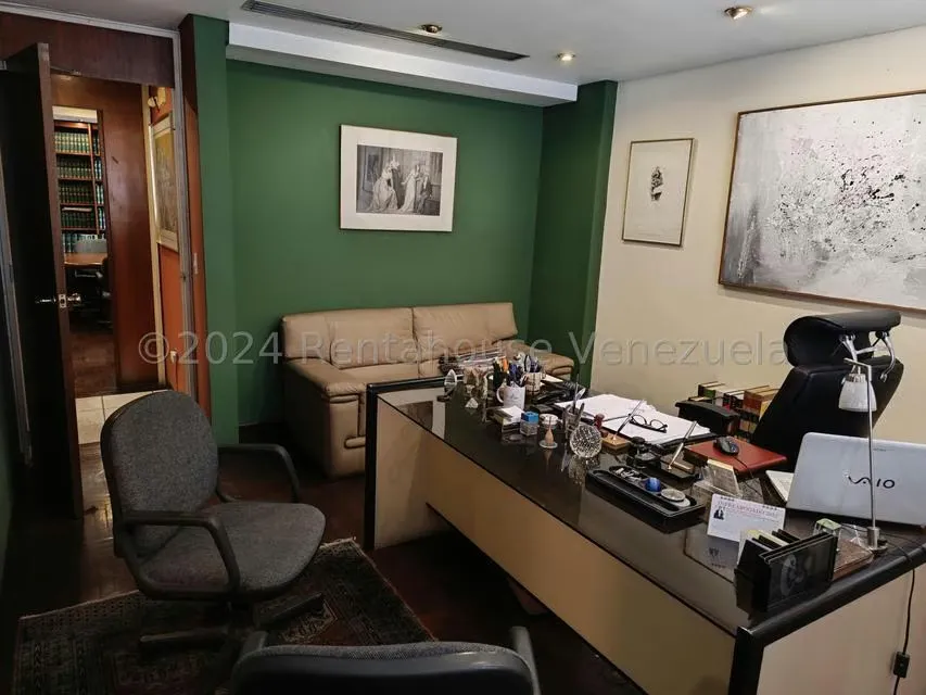 Oficina en Venta en Las Delicias de Sabana Grande, Distrito Metropolitano - 16