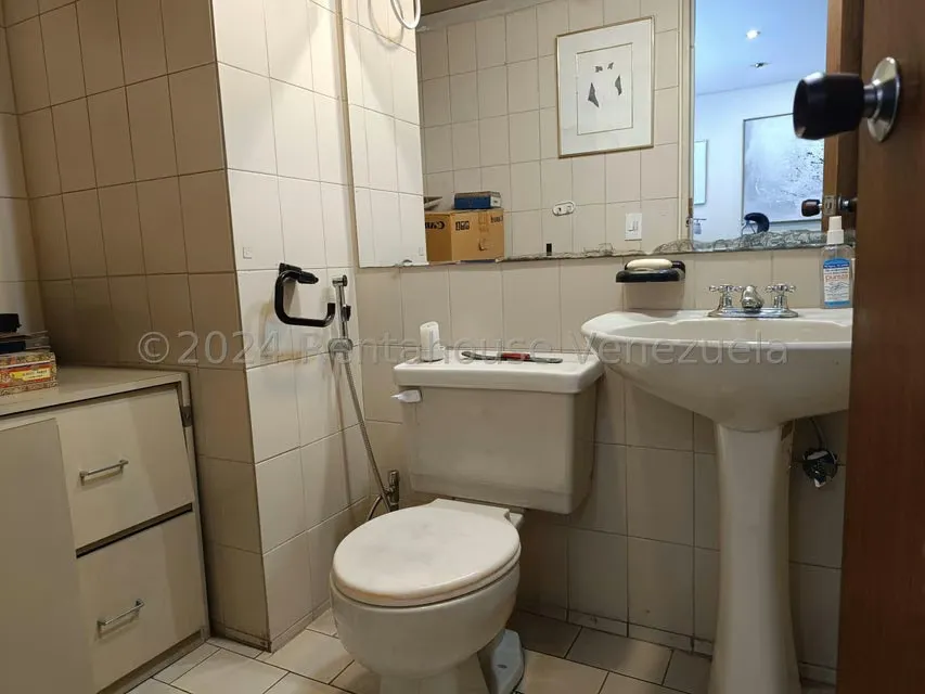 Oficina en Venta en Las Delicias de Sabana Grande, Distrito Metropolitano - 18