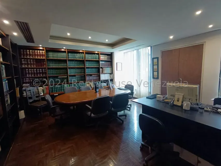 Oficina en Venta en Las Delicias de Sabana Grande, Distrito Metropolitano - 10