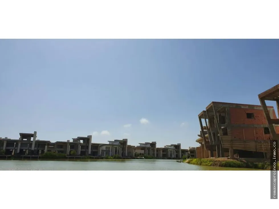 Hermoso Town House Con Muelle Privado CODIGO 1771298 - 24
