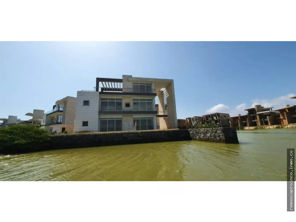 Hermoso Town House Con Muelle Privado CODIGO 1771298 - 6