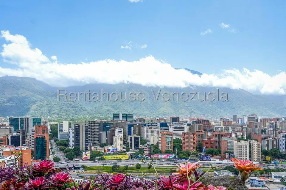 Apartamento (1 Nivel) en Venta en Las Mercedes, Distrito Metropolitano - 3
