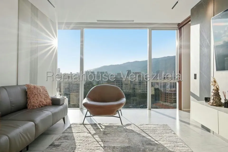 Apartamento (1 Nivel) en Venta en Las Mercedes, Distrito Metropolitano - 28