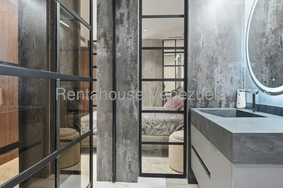 Apartamento (1 Nivel) en Venta en Las Mercedes, Distrito Metropolitano - 36