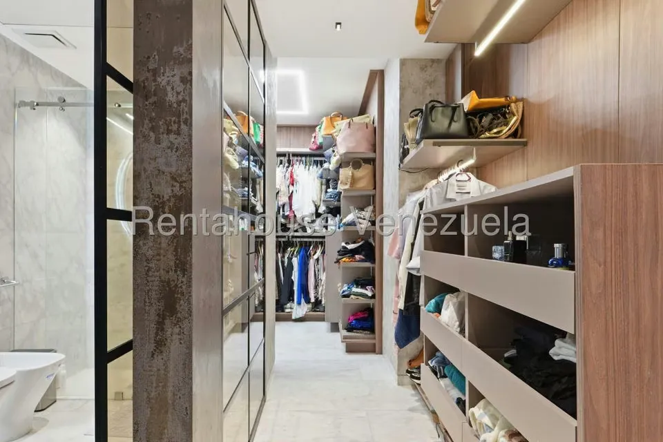 Apartamento (1 Nivel) en Venta en Las Mercedes, Distrito Metropolitano - 37