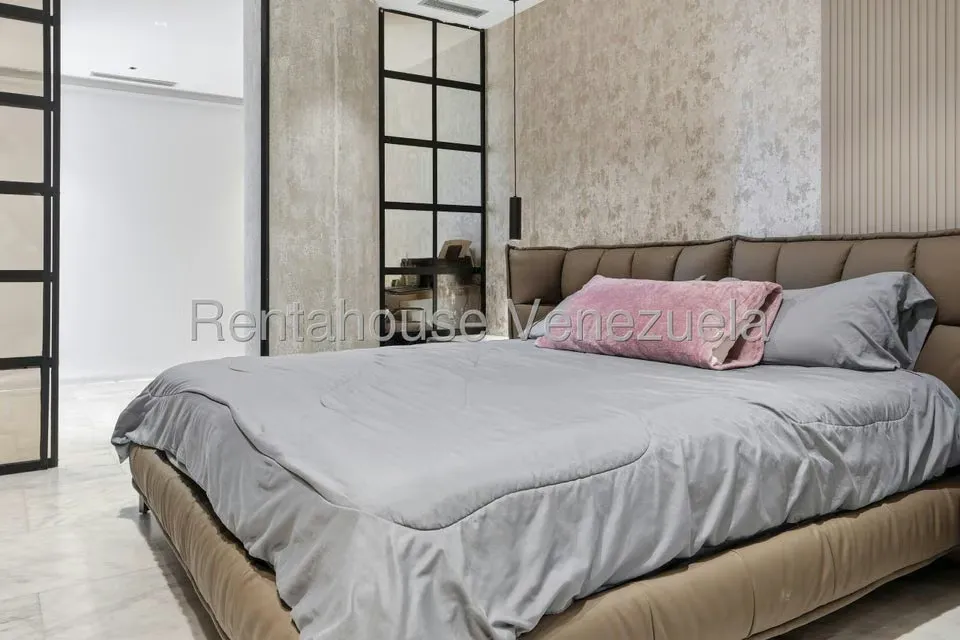 Apartamento (1 Nivel) en Venta en Las Mercedes, Distrito Metropolitano - 40