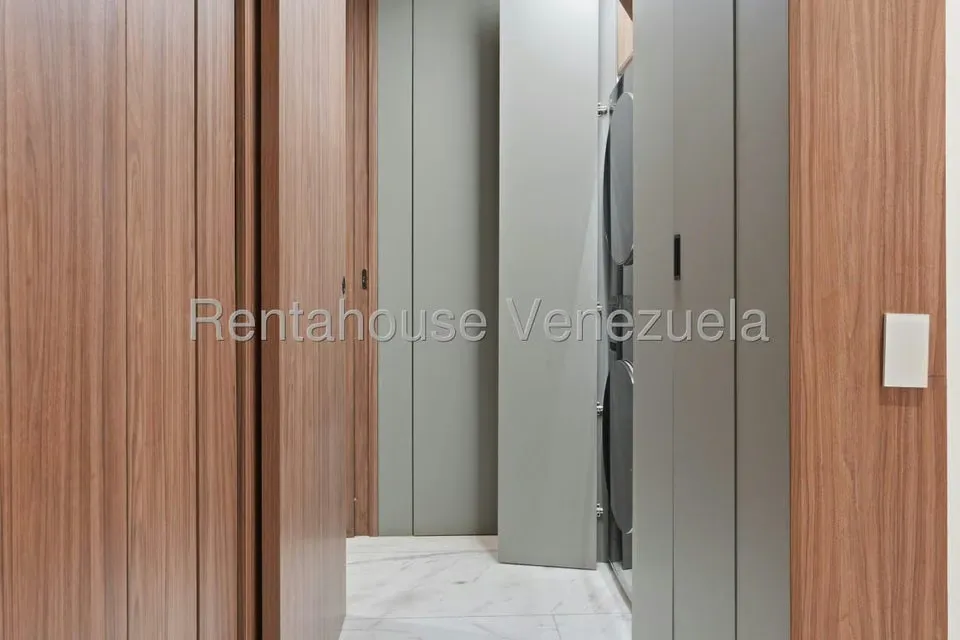 Apartamento (1 Nivel) en Venta en Las Mercedes, Distrito Metropolitano - 42