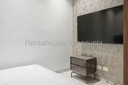 Vista 44