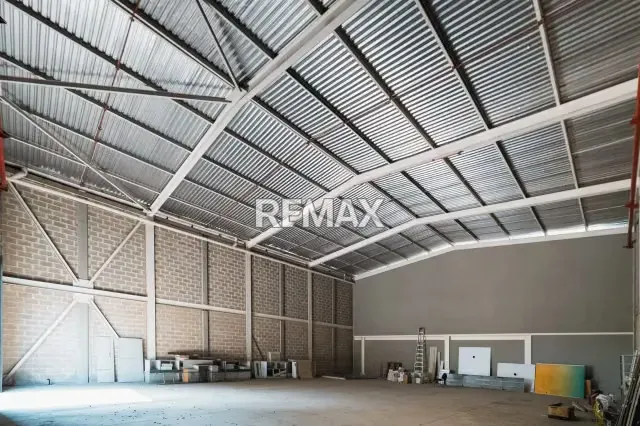 COMPLEJO DE GALPONES INDUSTRIALES Y CORPORATIVO EN VENTA. Zona I El Recreo. - 11