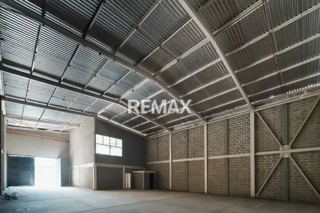 COMPLEJO DE GALPONES INDUSTRIALES Y CORPORATIVO EN VENTA. Zona I El Recreo. - 12