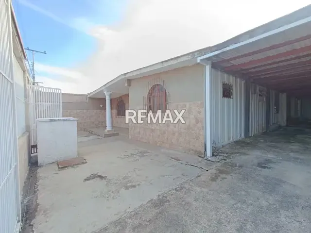 QUINTA URBANIZACION FUNDACION MENDOZA