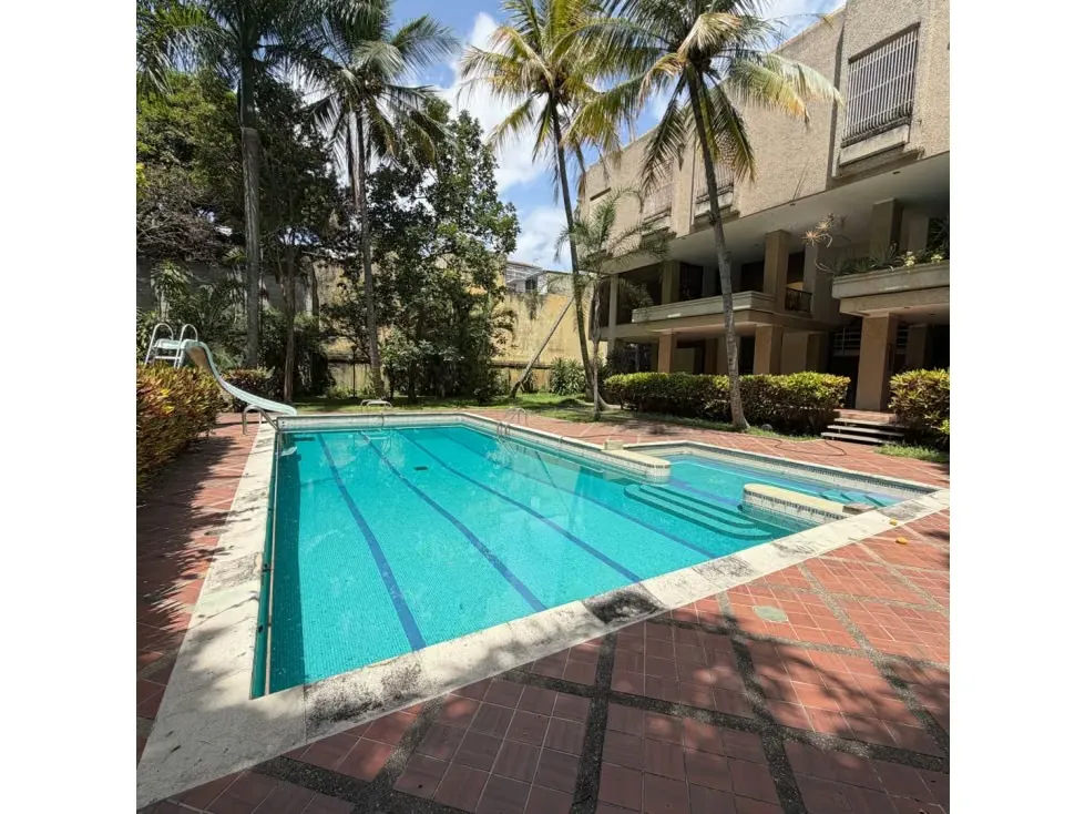 Se vende casa 1500m2 Los Chorros 1993 - 2