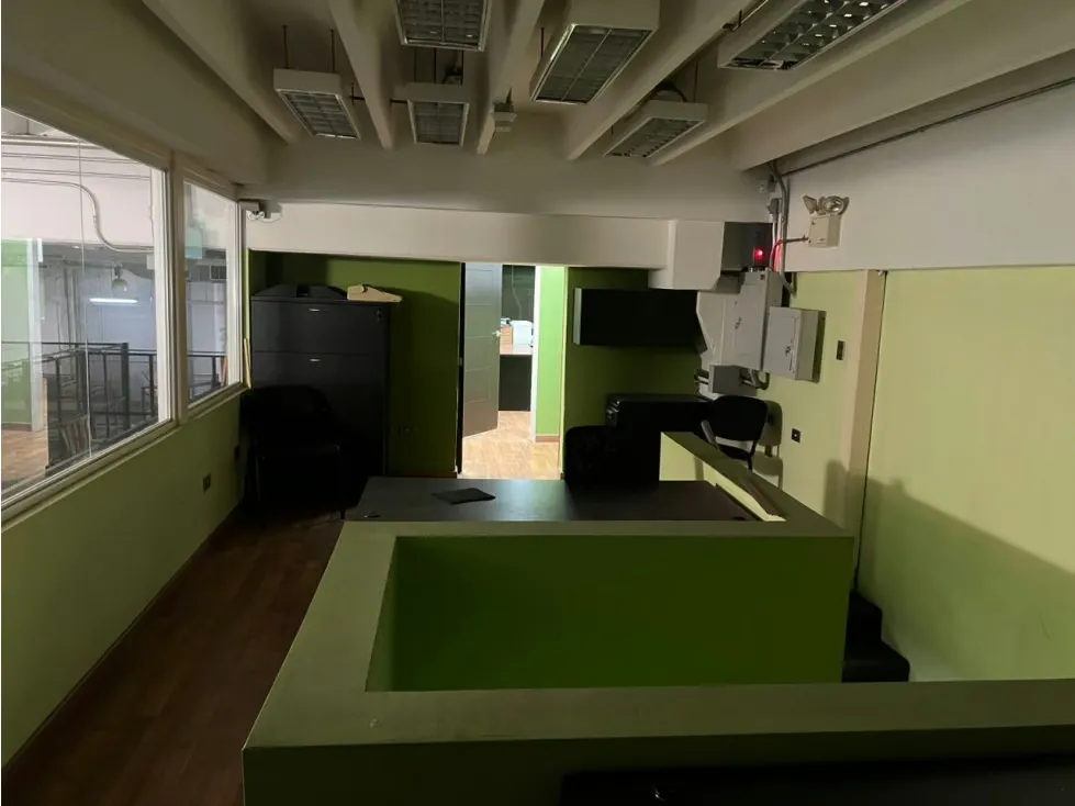 Se vende edificio Industrial 1559m2 La Yaguara 8357 - 10