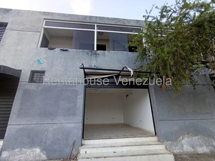 Local Comercial en Alquiler en La Esmeralda, Carabobo - 3