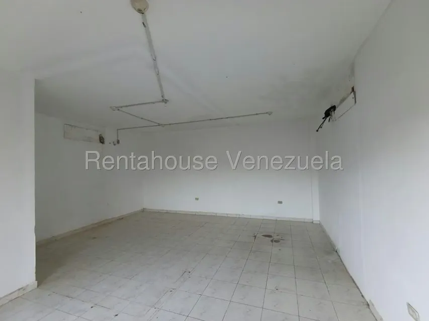 Local Comercial en Alquiler en La Esmeralda, Carabobo - 6
