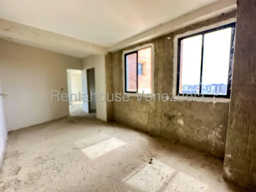 Apartamento (Penthouse) en Venta en Triangulo del Este, Lara - 25