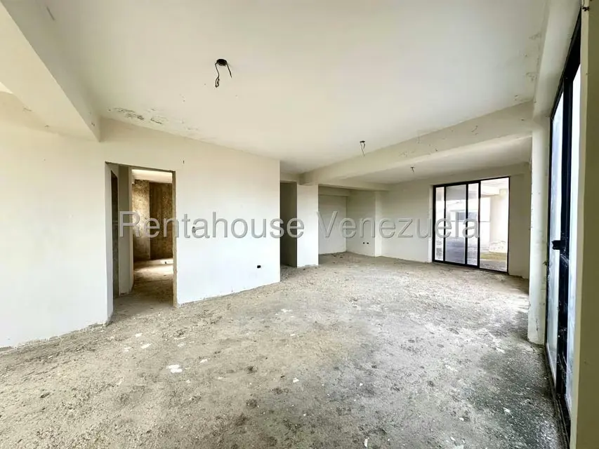Apartamento (Penthouse) en Venta en Triangulo del Este, Lara - 33