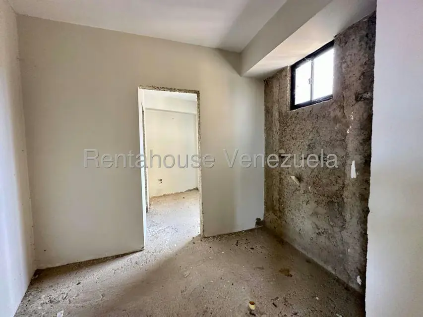 Apartamento (Penthouse) en Venta en Triangulo del Este, Lara - 39